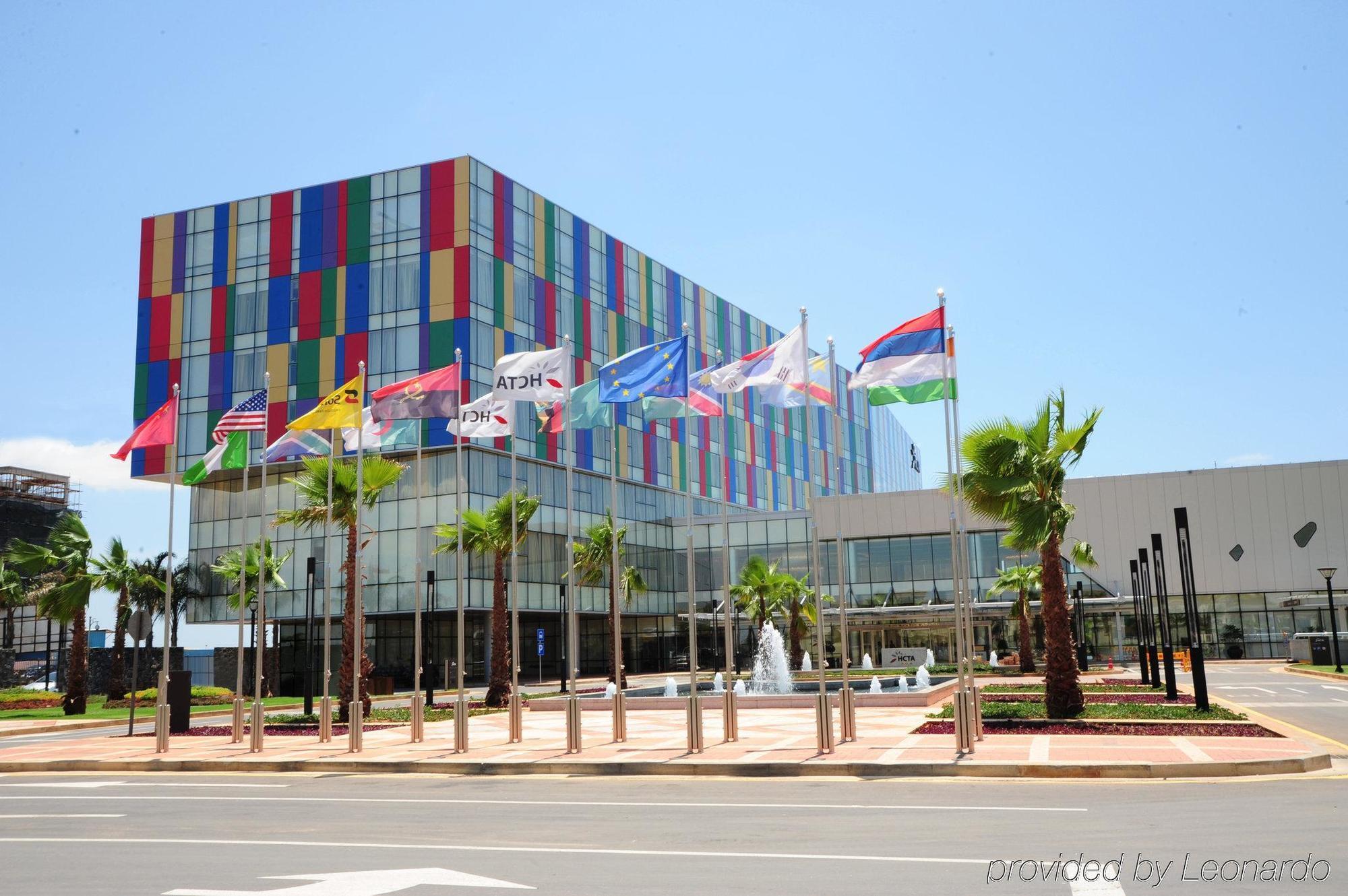 De Convencoes De Talatona Hotel Luanda Exterior foto