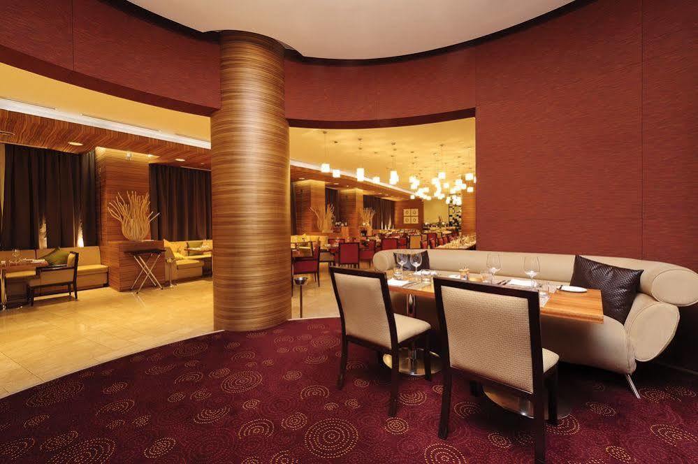 De Convencoes De Talatona Hotel Luanda Exterior foto